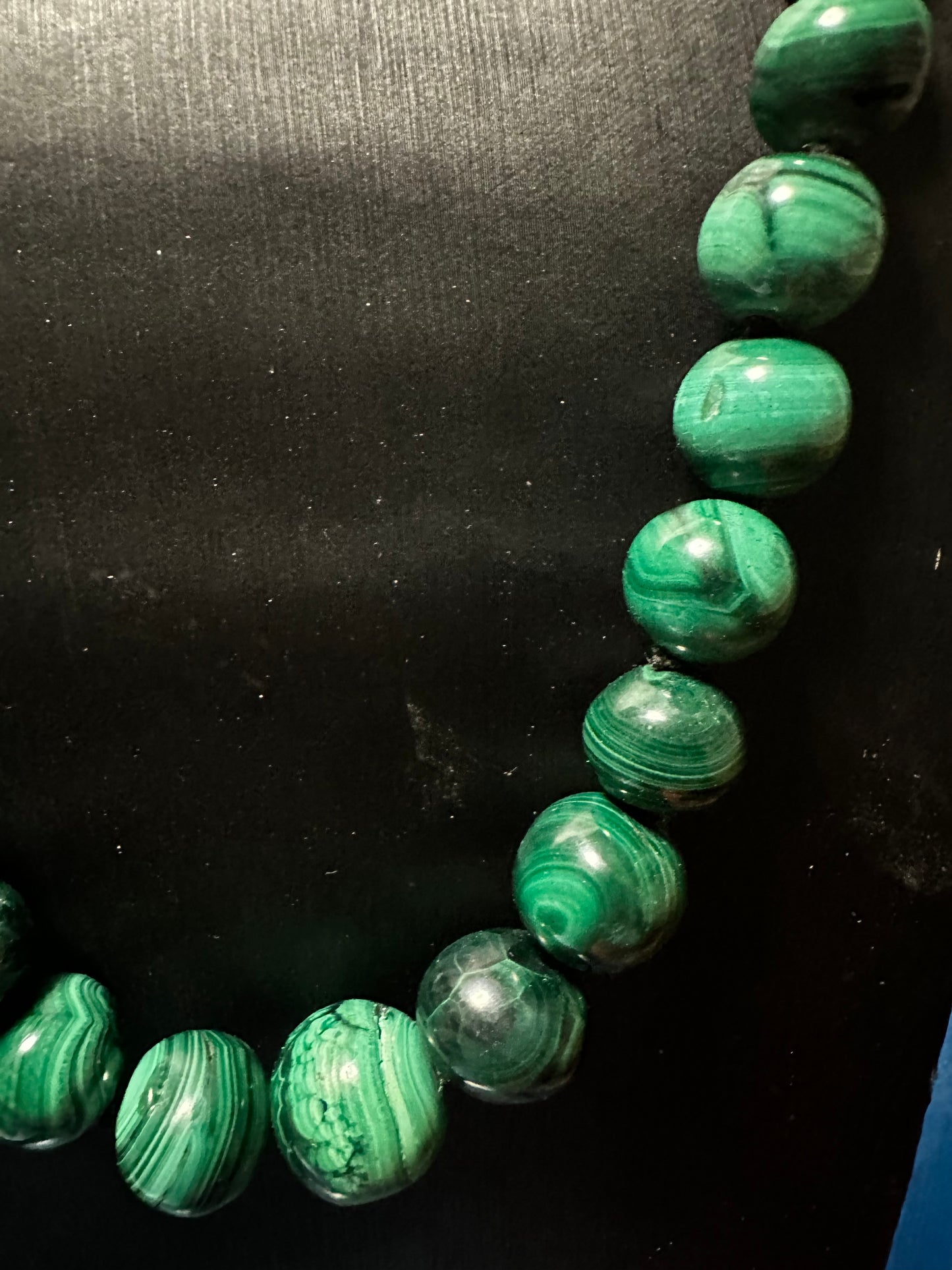 Collana di Malachite naturale con chiusura in argento